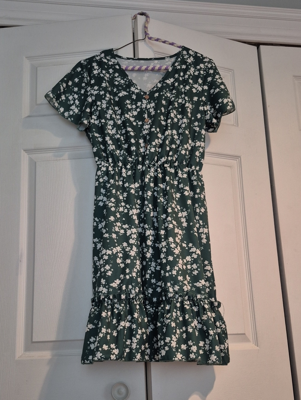SHEIN Green Floral Midi Dress with Ruffle Hem